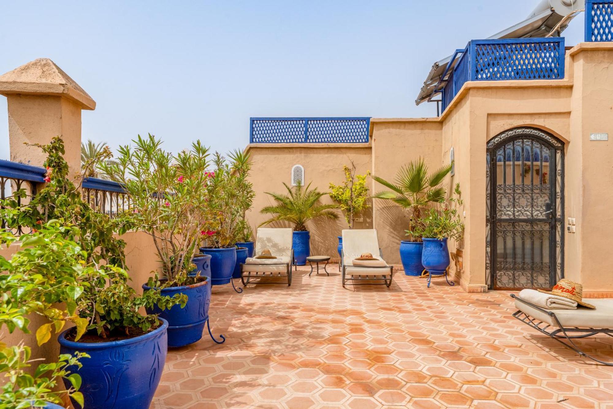Riad Awinati Location Privatisee ,Piscine Chauffee , Beau Rooftop Marrakesh Exterior foto