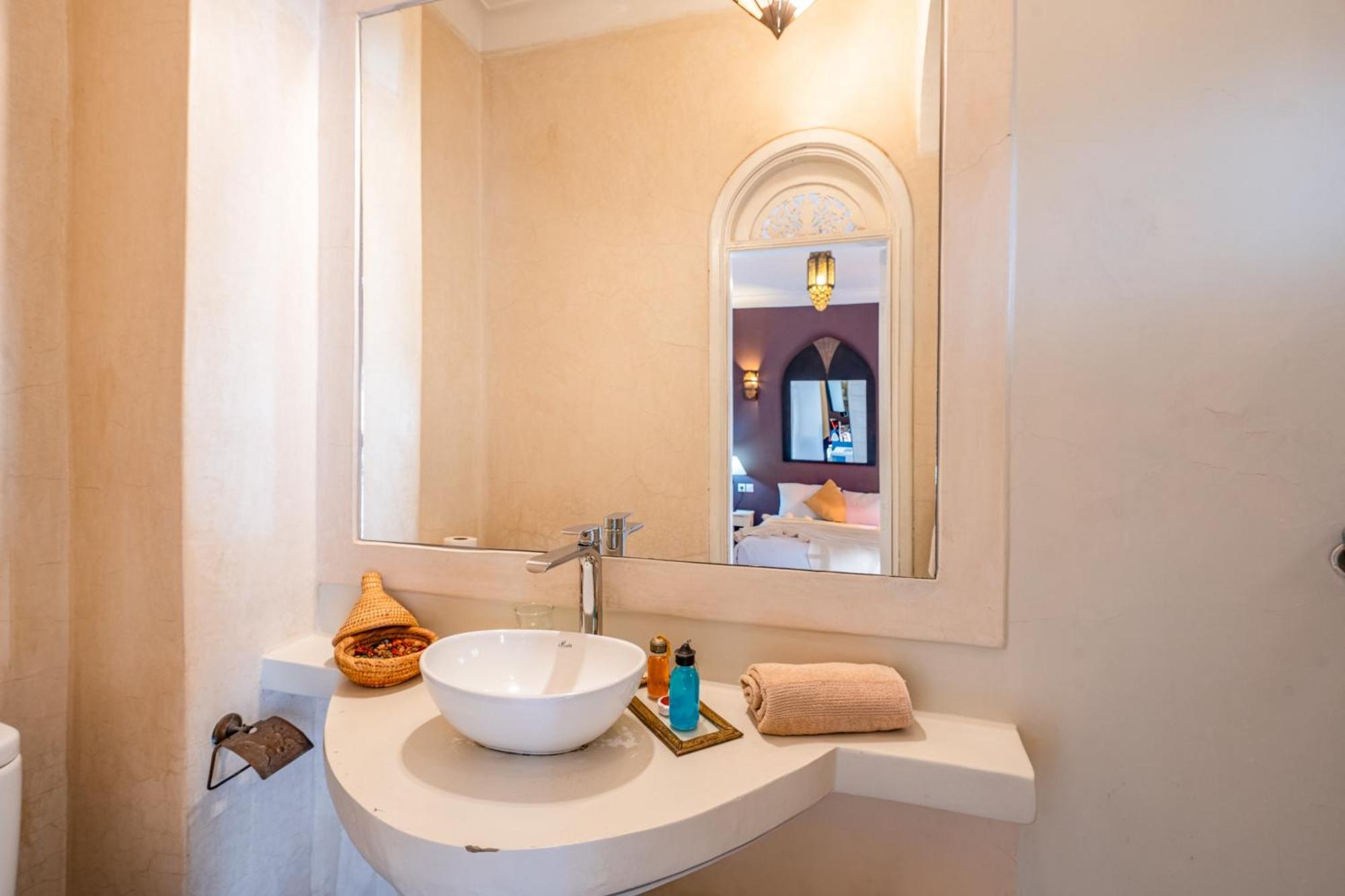 Riad Awinati Location Privatisee ,Piscine Chauffee , Beau Rooftop Marrakesh Exterior foto