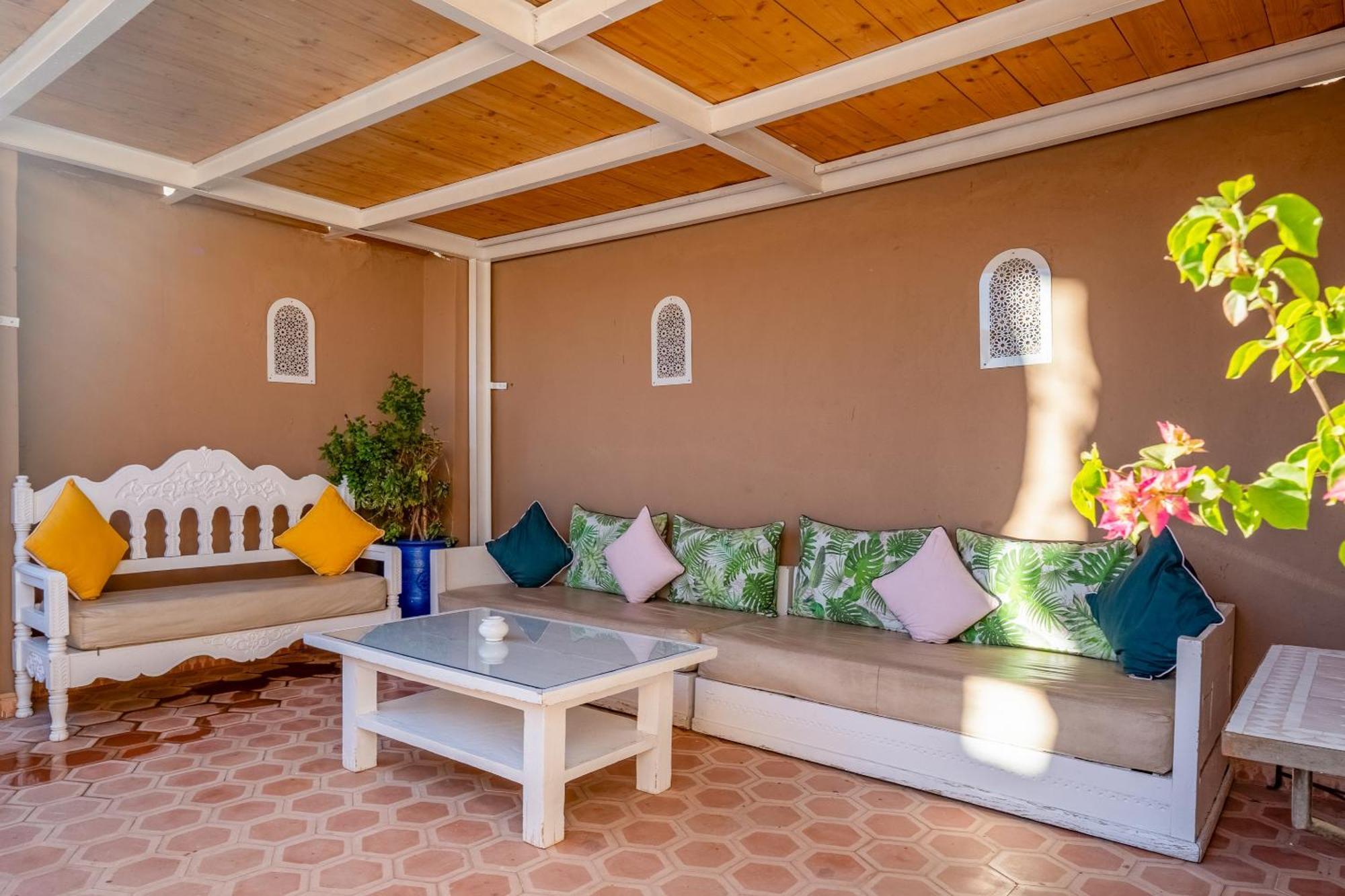 Riad Awinati Location Privatisee ,Piscine Chauffee , Beau Rooftop Marrakesh Exterior foto