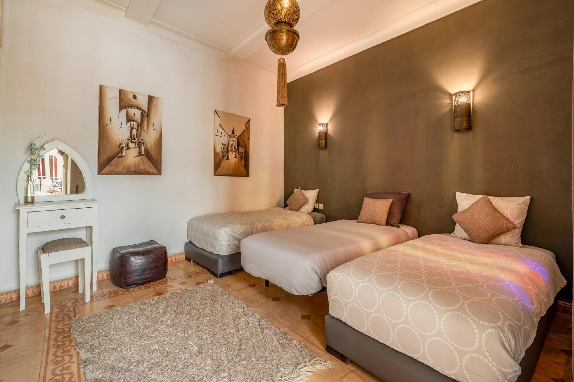 Riad Awinati Location Privatisee ,Piscine Chauffee , Beau Rooftop Marrakesh Exterior foto