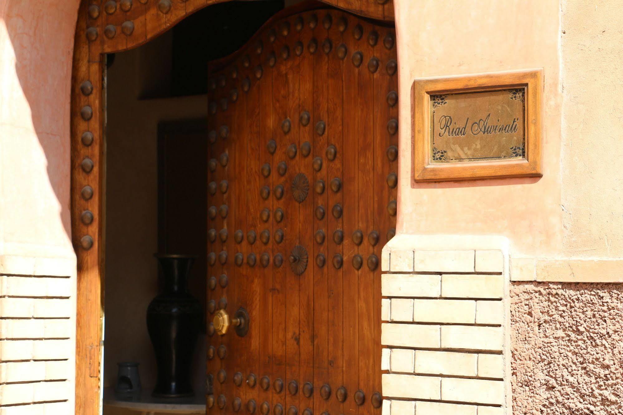 Riad Awinati Location Privatisee ,Piscine Chauffee , Beau Rooftop Marrakesh Exterior foto